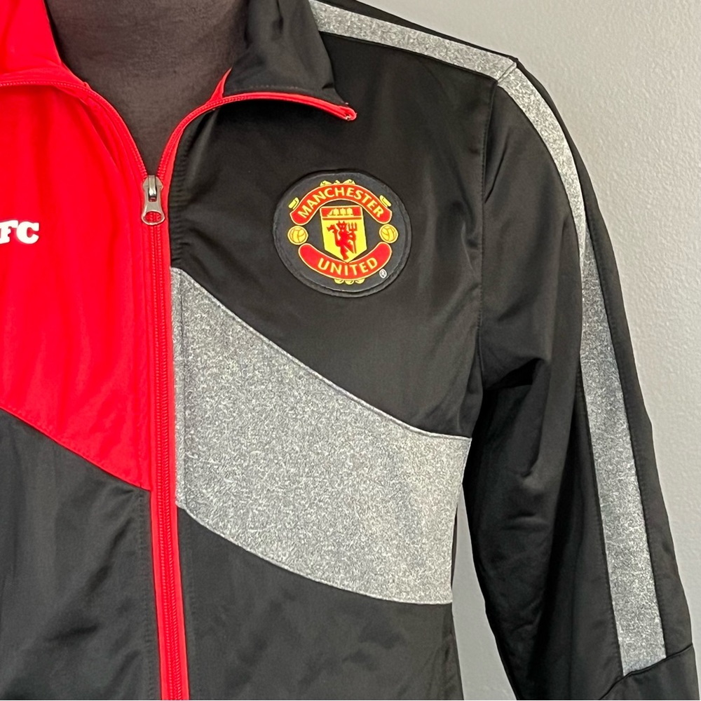 Manchester United Men's Warm Up Jacket Full Zip Soccer Football Black Red Small - Picture 2 of 7